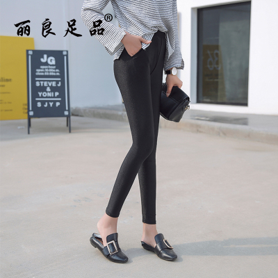 Breathable, Slimming and slim nylon oversize pocket trousers with shiny bottom and flat top