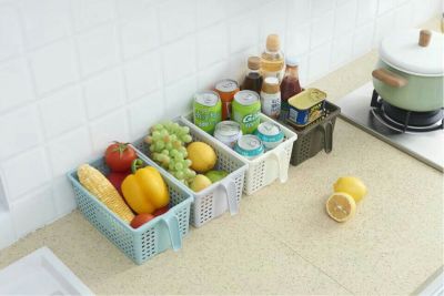 The new shelves with multi-purpose handle with a basket of desktop refrigerators storage debris finishing