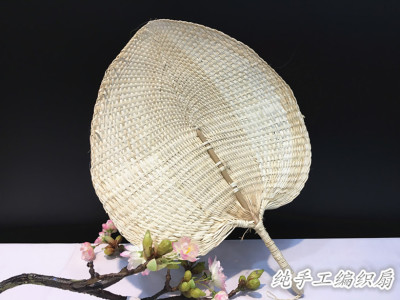 Hefengju hand - woven straw fan