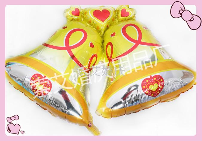 铃铛  圣诞树，圣诞老人 圣诞装饰的喜庆字母套装组合