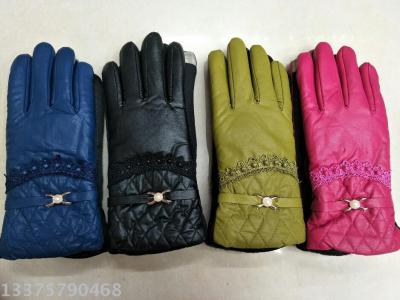 2017 factory direct sales new autumn and winter women's gloves fashionable warm and anti-slide touch screen.