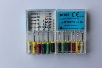 Heat activated nickel-titanium machine to file the quality of the large taper file with the root canal.