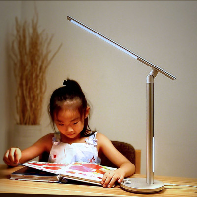 The LED desk lamp   Aluminium alloy lamp  Read the desk lamp