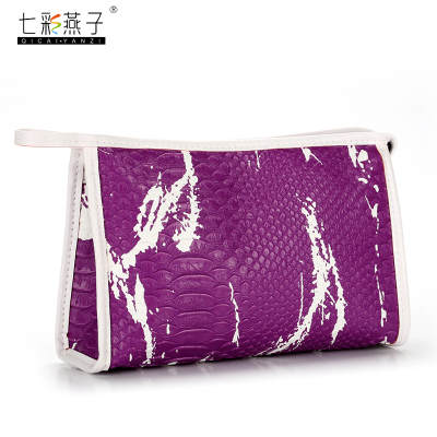 2017 wind crocodile pattern cosmetic bag in ink in Europe and America the new nail shop bag PU material bag