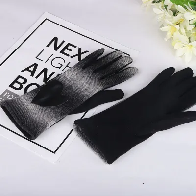 Korean Style New Love Pattern Fashionable Warm Gloves Winter Casual Fleece-Lined Touch Screen Gloves Winter Cotton Hand