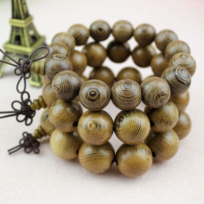 Hot Hot style chicken wings wood big hole, Buddha bead bracelet ornaments high density old material wood wenplay hand string wholesale