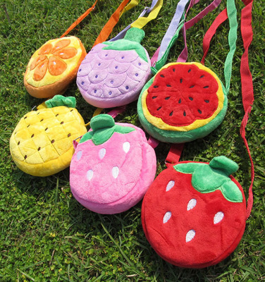 Manufacturers selling plush fruit wrapped with grape Orange Strawberry watermelon soft Crossbody