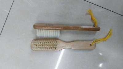 818 wooden brush with long handle shoe brush shoe brush wooden handle brush