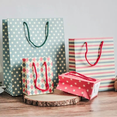 A retro gift bag