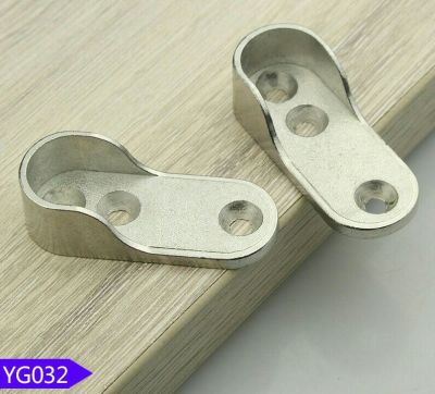 A 16MM alloy clothing holder for a zinc-alloy garment with three holes.