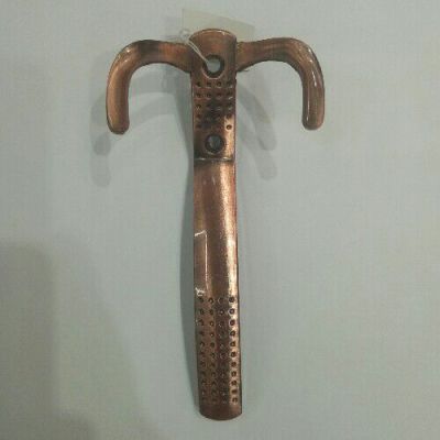 Zinc alloy coat hook, with some big hooks.