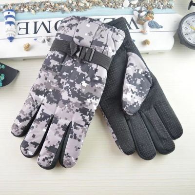 Outdoor camouflage cases and women winter mountaineering thermal thickening cold-proof