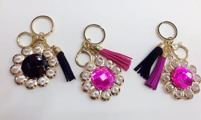 Creative Crystal Lucky Ball Keychain Car Hanging Key Pendants Women's Korean Bag Buckle Ornaments New Year Lucky Gift