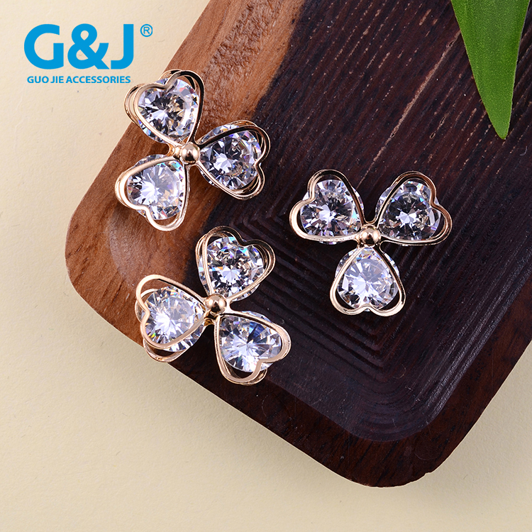 三辨爱心拼花幸运花 带C扣横档横旦可扣可插皮具装饰