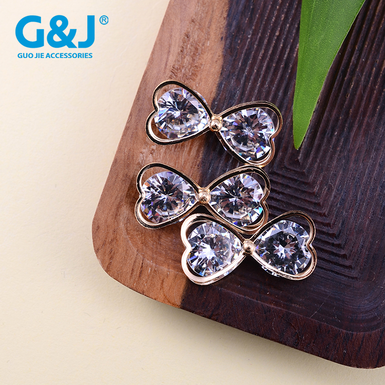 爱心金属包钻领结扣 插脚带C扣装饰 手链皮筋服饰夹扣