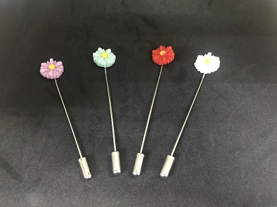 花型胸针，珍珠配饰，带帽安全胸针
