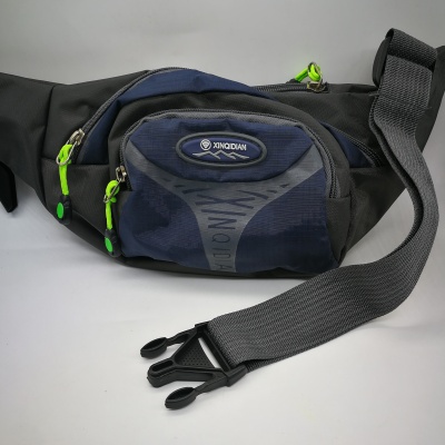The factory sells 10 yuan high-quality goods collector to collect the wallet owner small bag multi-function carry-on bag