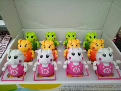 Hairline chain toy upper string animal pig boys and girls 0-1-3 years old children learn to crawl.