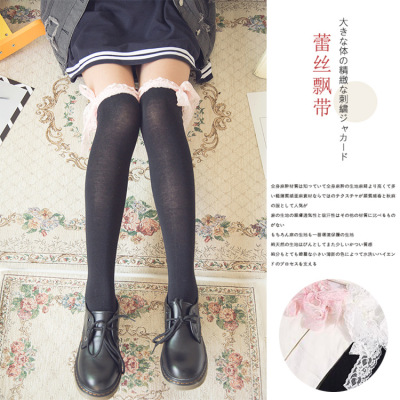 The spring and autumn day lace is a long - knee socks women fashionable students cotton socks manufacturers wholesale.