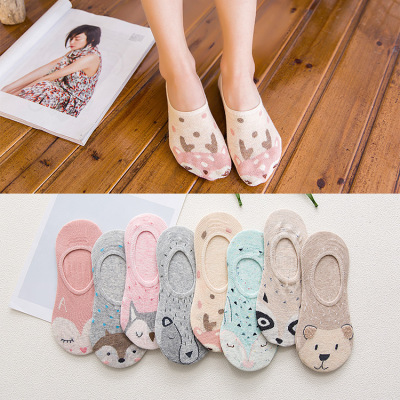 The new product  is a cartoon shallow-mouthed invisibility ship socks thin cotton three-dimensional animal head socks