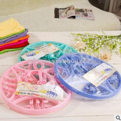 Multifunctional Windproof Socks round Clip Drying Underwear Hanger Creative Thickened round Plastic Hanger with Multi Clips
