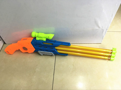Children's toys wholesale water gun series play sand water gun type water pump 3 pipe 65CM.