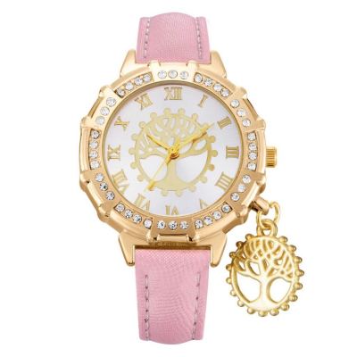 Quick sell through hot style fashion hot and gold diamond pendant with a fine watch strap ladies watch.