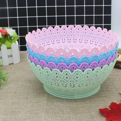 Creative colorful hollow fruit basket, fruit basket, candy tray, snack plate, plastic dry fruit plate, special price.
