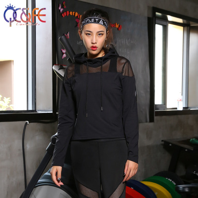 The new sports fitness is running jacket of spring and summer in spring and summer.