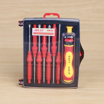 Electrician special insulated screwdriver combination set of cross - word screw batch magnetic repair tools.