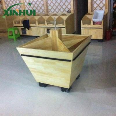 Manufacturer direct selling solid wood raw material supermarket pine rice barrel four eight grid glass rice barrel.