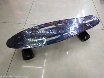 New fish-bone skateboard small fish board PU wear wheel aluminum alloy bracket.