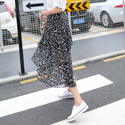 Small and fresh autumn 2018 new south Korean version of irregular fishtail skirt and skirt a word.