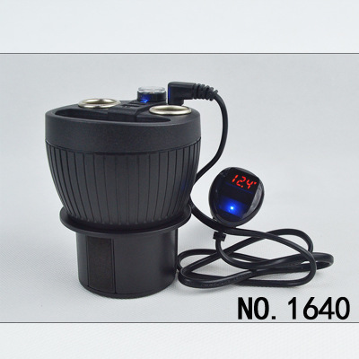 With digital display QC3.0 on-board energy cup switch car charger dual USB cigarette lighter belt monitoring.