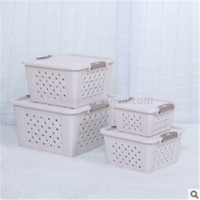 Square Vine grain storage box with cover to receive basket