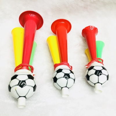 Retail sales of small and medium sized plastic football trumpet concert fans Shouting support manufacturers direct 
