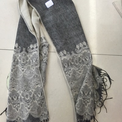 The lace scarf and cashmere shawl and shawl are on sale.