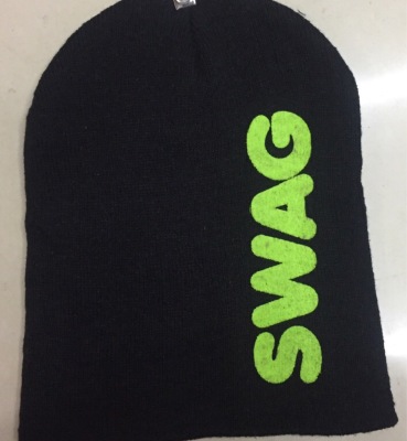 Low price logo black hat gifts being gift fans monochrome polyester hat can be customized to process the logo.