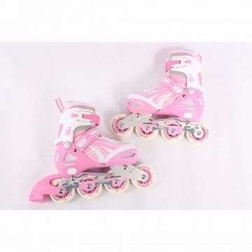 Yuhua 003 skating shoes children's roller skates can adjust the beginners roller skating shoes men and women.