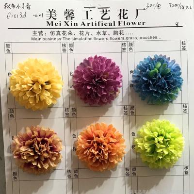 Artificial flower chrysanthemum flowers artificial flower heads decorated with flowers.