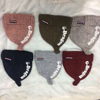 Autumn and winter season adult knitted cap spot manufacturer direct sales, high price.