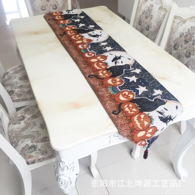 Factory direct sales of Halloween night sleep of the person of the theme table banner across the border of popular holiday soft decoration table napkin table mat.