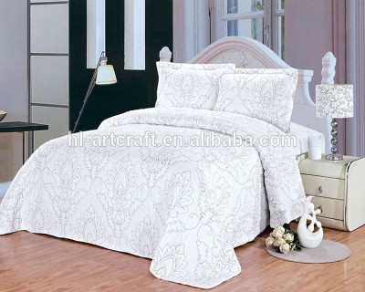 High-quality white Embroidery Design comforter set for hotel or home