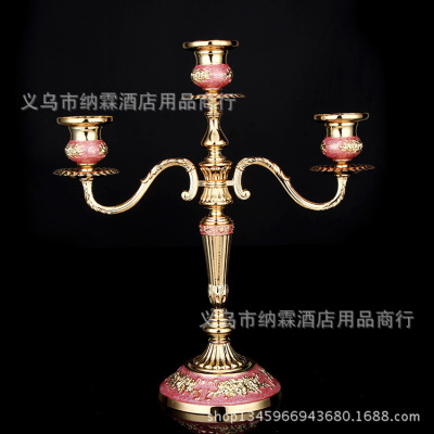 New boutique European candlestick with silver-plated silver flash powder three head and five wax table hotel household wedding celebration.