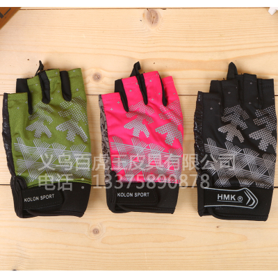 Car Rider Spring and Summer Mountaineering Sports Sun Protection Non-Slip Ice Silk Bicycle Half-Finger Riding Gloves.