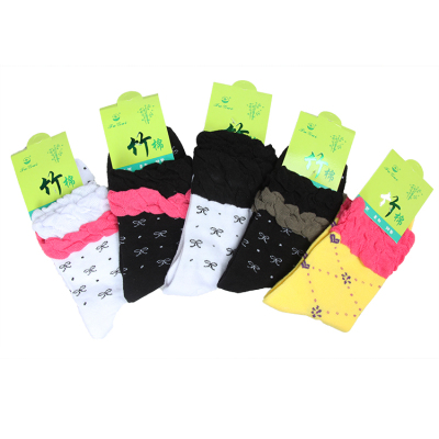 FUGUI girls' cotton sport socks with lace