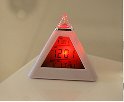 Pyramid clock stands clock calendar Clock mood Triangle clock