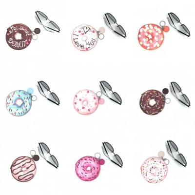 In 2018, the new plane color printing 9 picture donut wallet card bag key package.