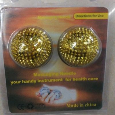 With magnetic massage ball