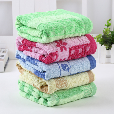 The cheap jacquard pattern is soft and does not lose the bath towel.